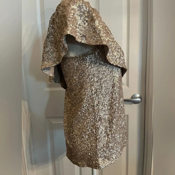 BB Dakota Clair‎ Rose Gold Sequined One Shoulder size Small. NWT - Picture 10 of 13
